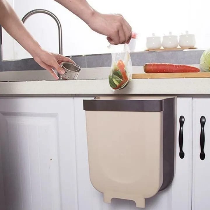 FOLDING TRASH CAN