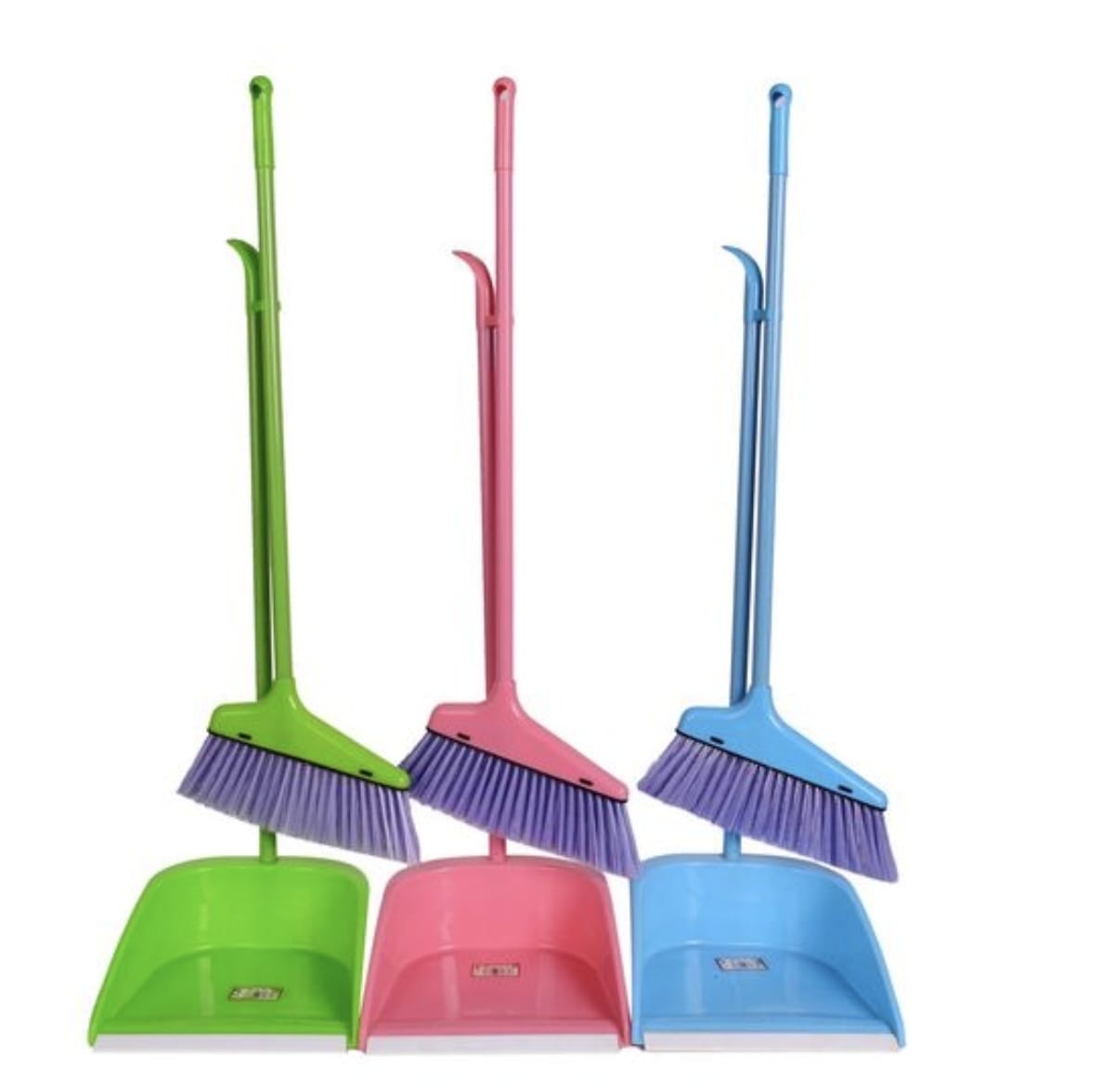 DUSTPAN WITH BROOM